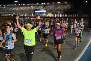 BIB: 
                            <button type="button" onclick="openModal(23983144)" class="btn btn-primary btn-sm float-right btn-popup" data-toggle="modal" data-target=".modal-high-quality">
                        <i class="fas fa-shopping-cart"></i> Add to Cart
                    </button>
                                            <button type="button" onclick="isThisMe(23983144, true)" class="btn btn-success btn-sm float-right btn-popup btn-isme hidden" data-toggle="tooltip" data-placement="bottom" title="นี่คือรูปของคุณใช่ไหม คลิกที่นี่เพื่อเอาเข้าอัลบั้ม">
                        <i class="fas fa-plus"></i> Add to album
                    </button>
                    <button type="button" onclick="isThisMe(23983144, false)" class="btn btn-warning btn-sm float-right btn-popup btn-isnotme hidden">
                        <i class="fas fa-ban"></i> Remove from album
                    </button>